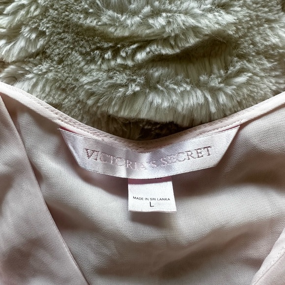 💓 Victoria secret rose pink blouse sleepwear large rare and discontinued - Picture 2 of 2